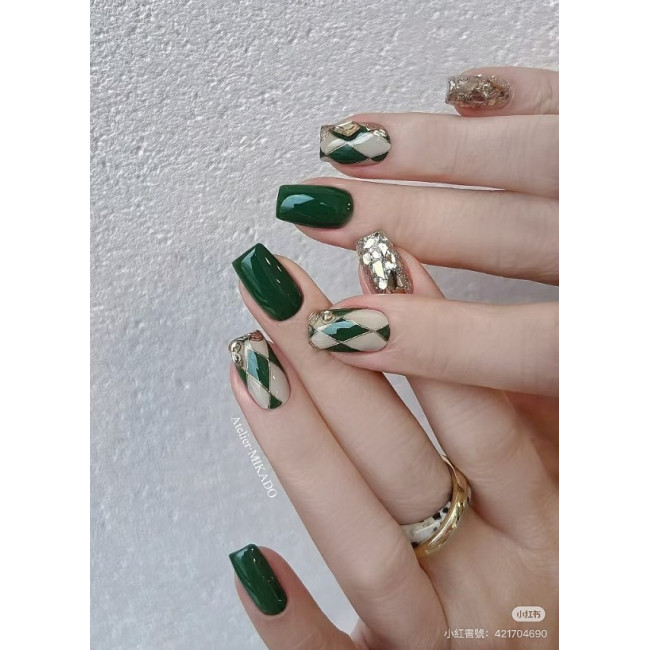 【範例─價格設定特價，大量圖片】聖誕美甲